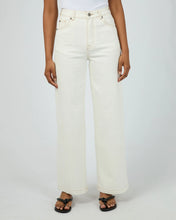 Load image into Gallery viewer, Jacqui Wide Leg Jean- Vint White