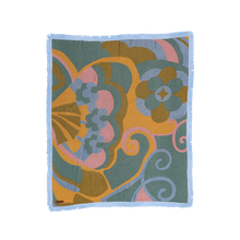 Load image into Gallery viewer, Woven Throw - Kaleid - Sugar