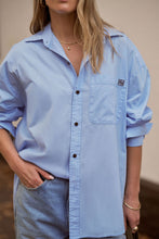 Load image into Gallery viewer, Peta Oversized Shirt - Sky Blue
