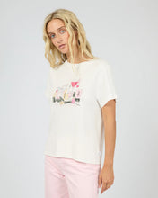 Load image into Gallery viewer, Martini's regular Tee
